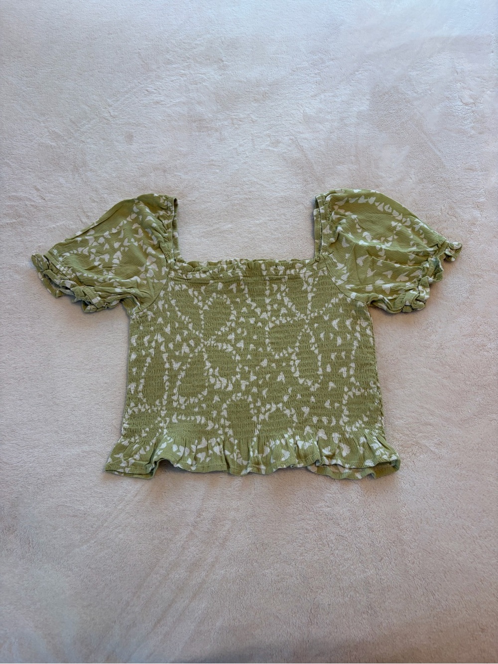 SO Olive Green Smocked Square-Neck Puff Sleeve Crop Top